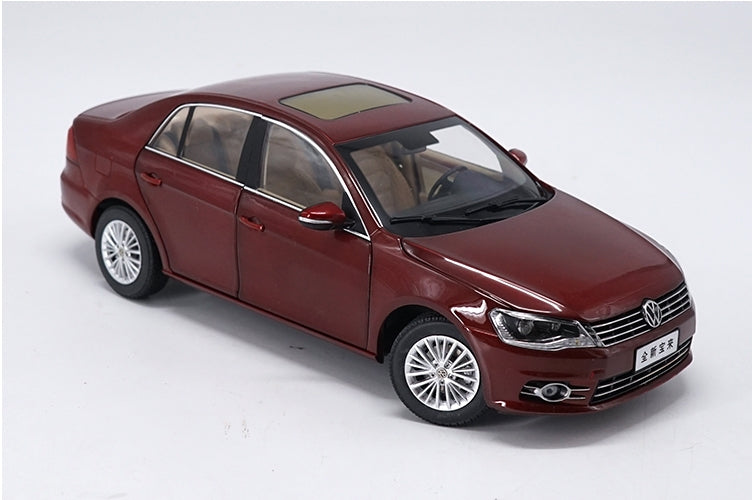 Original Authorized factory VW 1:18 diecast NEW BORA 2013 car models, Classic toy car Models for gift, collection