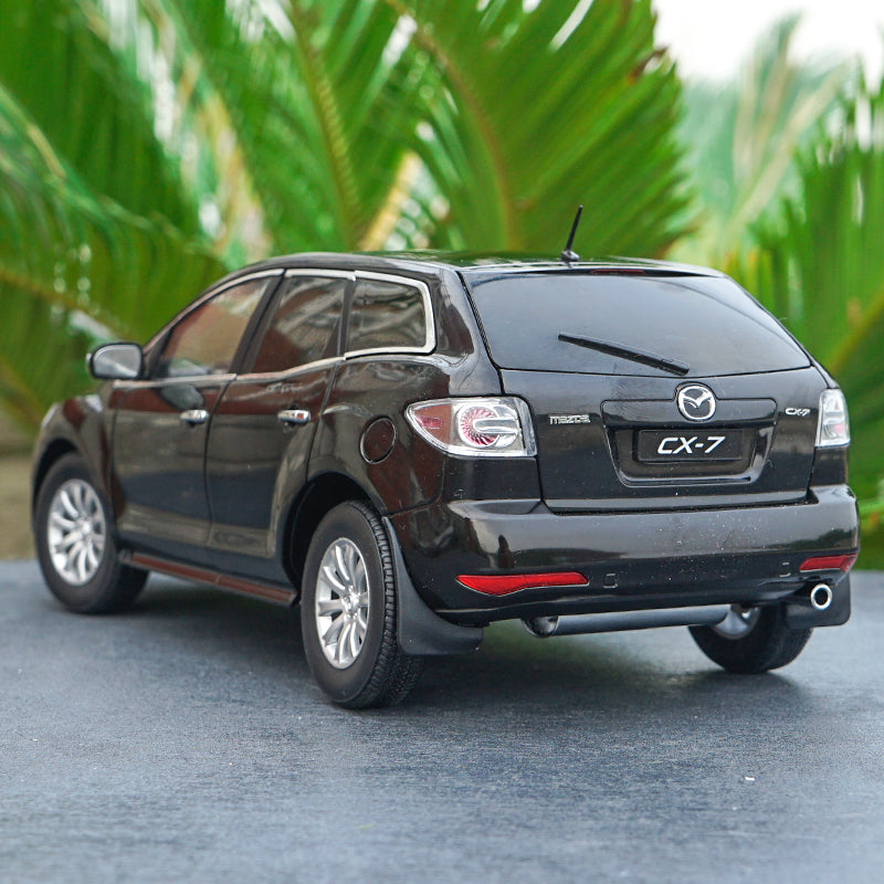 Original Authorized factory diecast 1:18 Mazda CX-7 SUV off-road