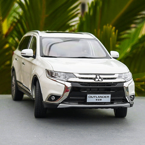 Mitsubishi outlander cheap diecast model