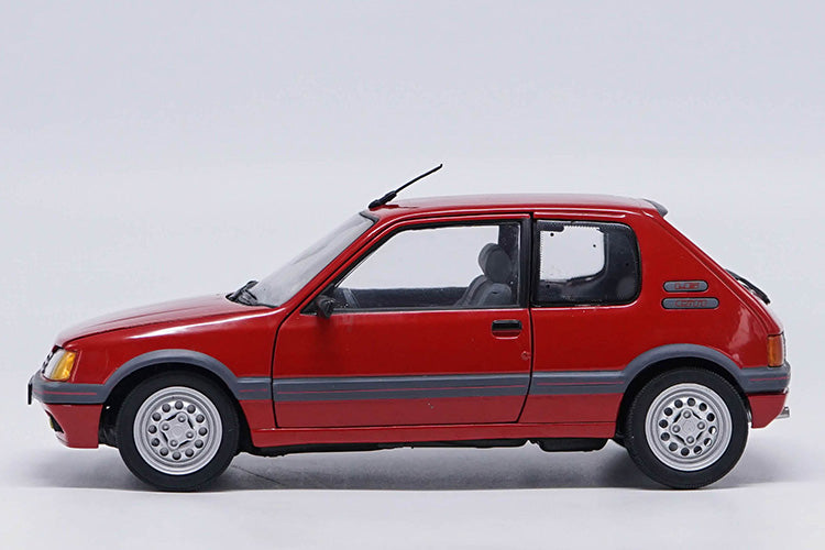 Original factory 1:18 1991 GTI PEUGEOT 205 Red Alloy metal Diecast Car classic Model For Adult Birthday/christmas gifts, collection