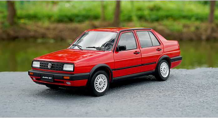 Original factory 1:18 Scale diecast VW Volkswagen JETTA GT MK2 car