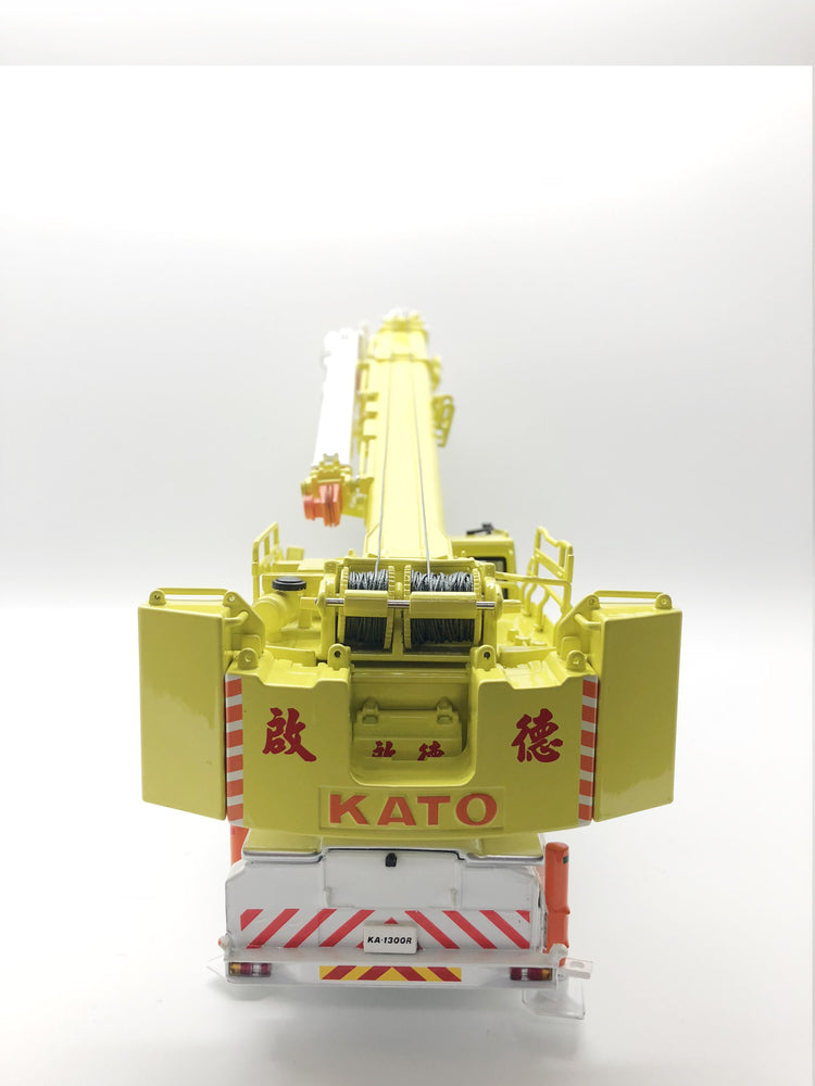 Original factory 1:50 Scale Kato Ka-1300R Allterr Crane Yellow  Metal carne with small gift