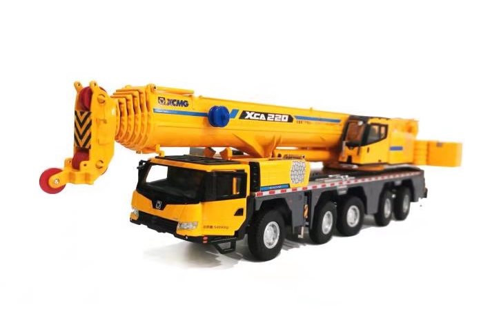 Original factory 2019 new 1:50 XCMG XCA220 truck crane models, Diecast construction engineering model for gift