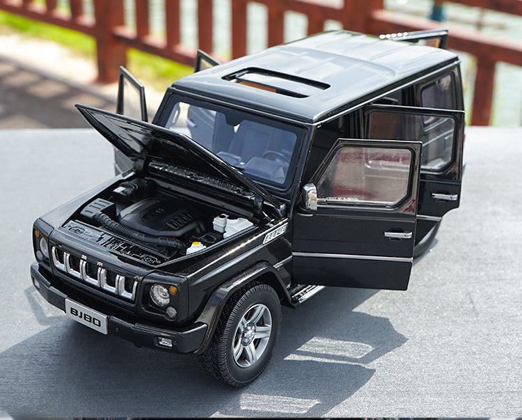 Original factory 1:18 BAW Beijing Jeep BJ80 BJ80J millitary car model off-road SUV car model for gift