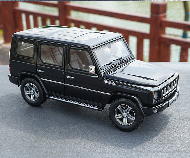 Original factory 1:18 BAW Beijing Jeep BJ80 BJ80J millitary car model off-road SUV car model for gift