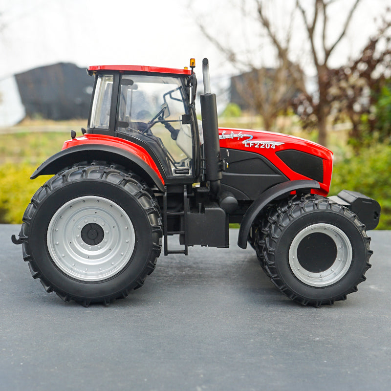 Original factory diecast 1:18 OYTO LF2204 farm tractor model with small gift