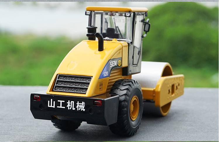 Original factory authentic Shangong 1:32 SEM520 diecast roadroller alloy construction model for toy gift