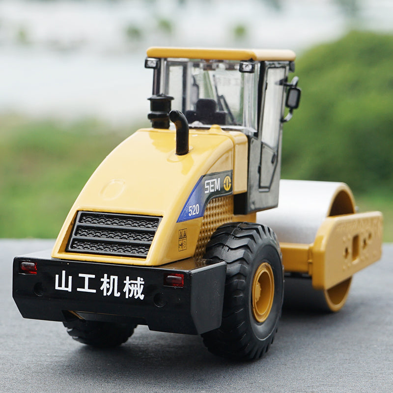 Original factory authentic Shangong 1:32 SEM520 diecast roadroller alloy construction model for toy gift