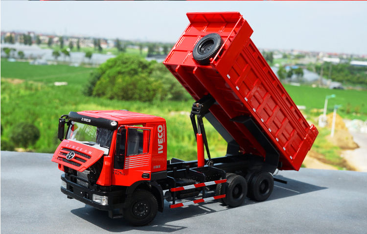 Rare, Original Die cast 1 24 Saic-Iveco Hongyan King Kong Dump Truck Tipper Alloy Model