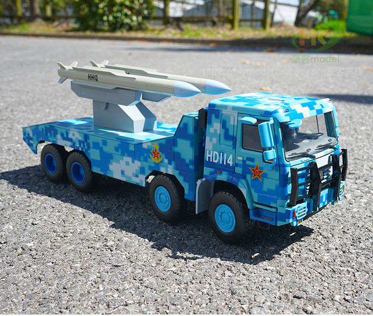Original factory 1:24 Sinotruk 70th anniversary Chinese missile anti-ship missile launch heavy truck model parade military car model