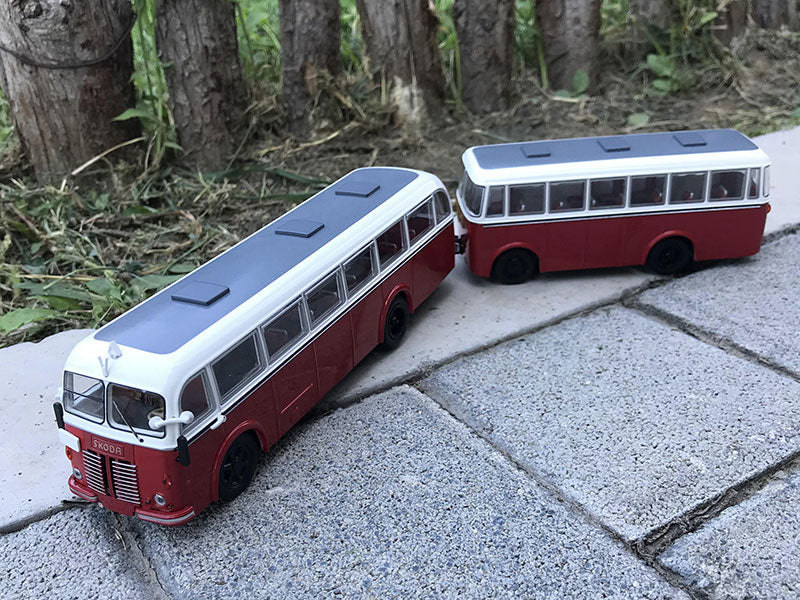 Original factory 1:64 Beijing No. 5 bus model  trailer bus toy model for gift, collection