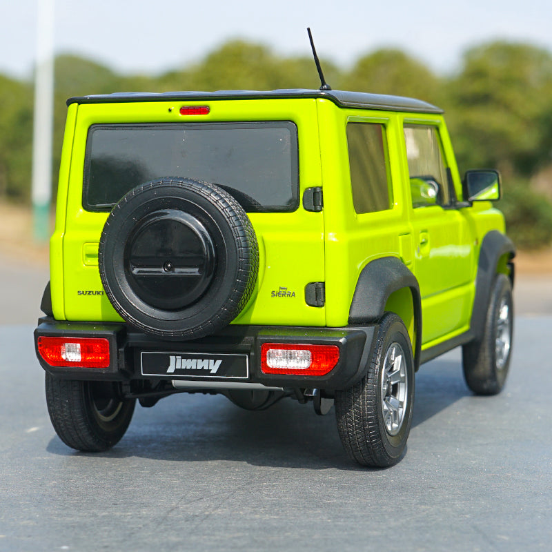 High quality classic authentic 1:18 LCD Suzuki Jimny Suzuki diecast scale OFF-road Blue/Green car miniature model for gift,collection