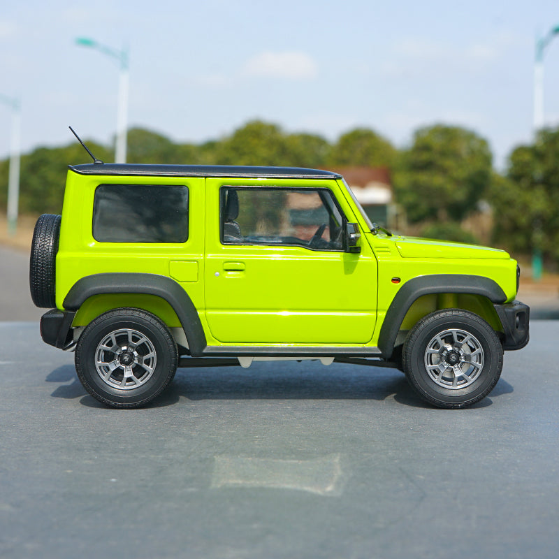 High quality classic authentic 1:18 LCD Suzuki Jimny Suzuki diecast scale OFF-road Blue/Green car miniature model for gift,collection
