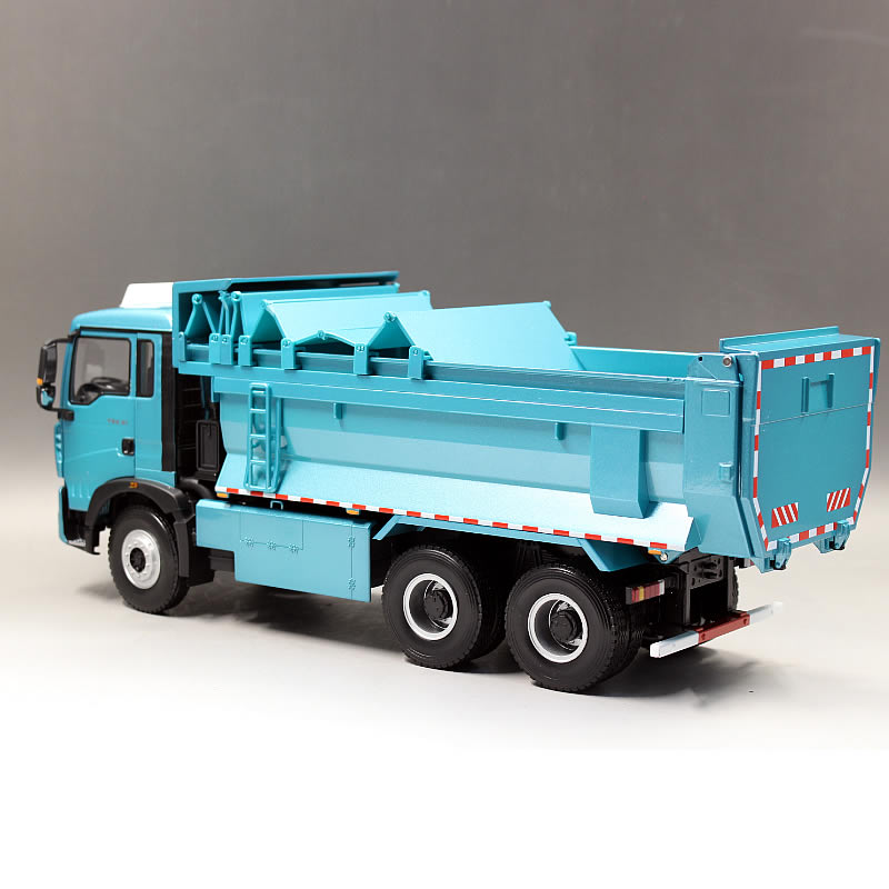 Original Authorized Authentic 1:24 Sino Truck Howo T5g Self Dump Truck Diecast toy dumper truck Model for Christmas gift