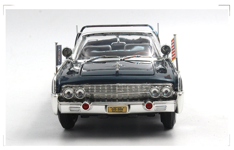 Road Signature 1 24 1961 Lincoln X-100 Kennedy Car Limousine Blue with Flags