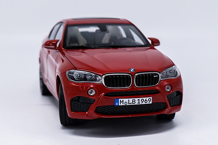 Metal Red car model, 1/18 Diecast BMW X6M 2016 Car Miniature Collectable Models