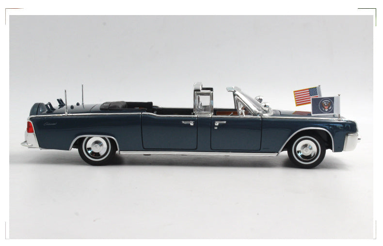 Road Signature 1 24 1961 Lincoln X-100 Kennedy Car Limousine Blue with Flags