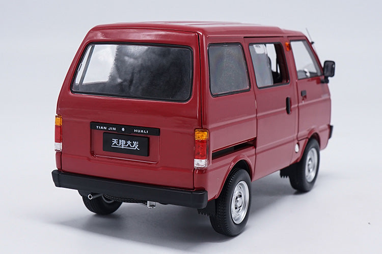 1/18 Die cast Tianjin DAFA HUALI TJ110 ( DAIHATSU ) van Taxi wagon model Red version