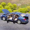 Original factory 1:18 Dongfeng Nissan 1st First Gerneration TEANA Diecast alloy car model for gift, collection