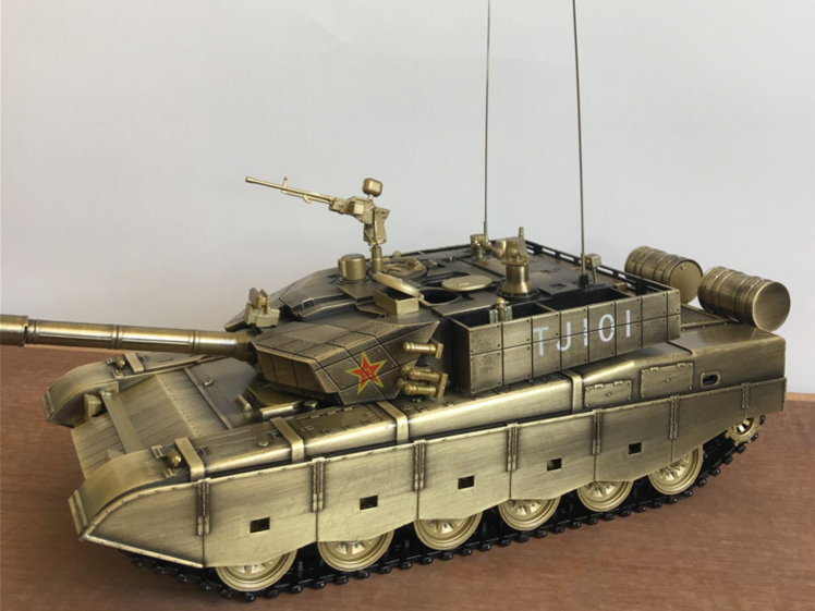 Original factory 1:30 Diecast 99A China Main battale armored metal tank model alloy simulation 99 crawler type veterans tank for gift, collection