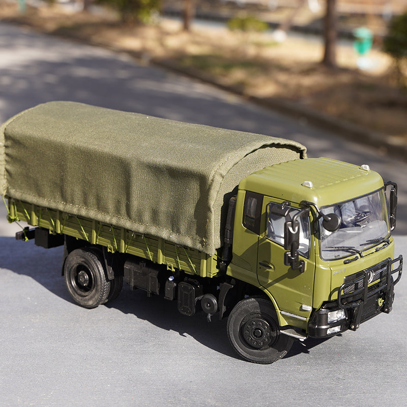 Original factory 1:24 Dongfeng Tianjin diecast military truck vehicle 4*4 model alloy off-road vehicle soldier truck model for gift