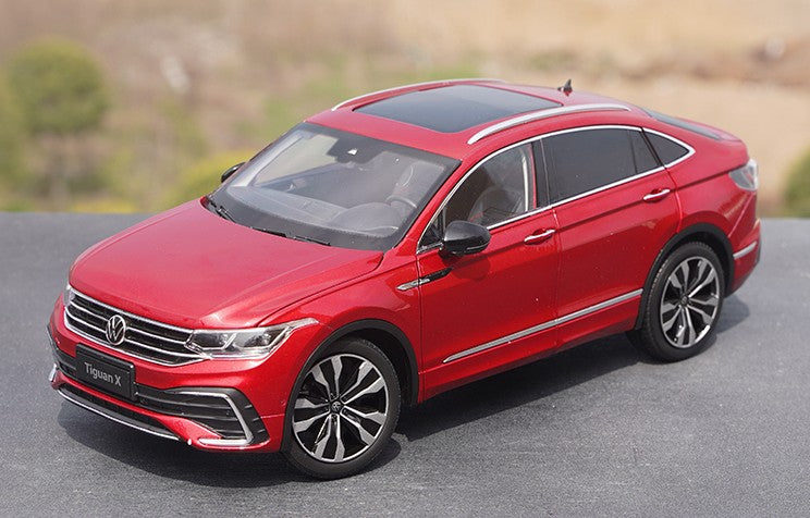 Original Authentic collectible 1:18 SAIC Volkswagen Tiguan X metal