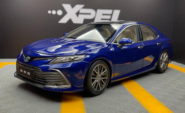 Original factory 1:18 GAC Toyota all new eighth 8th generation Camry 2021 double engine diecast car model