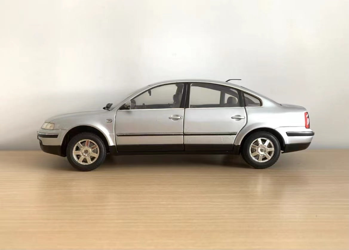 1:18 Volkswagen VW Passat B5 b5 diecast scale car model for collection –  Classic Models Wholesale Store