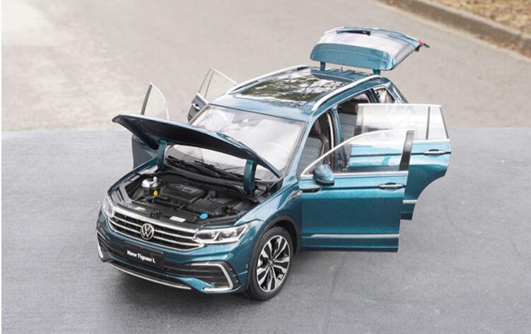 Original factory 1:18 SAIC Volkswagen VW new TIGUAN L 2022 alloy car model for gift, collection, toys