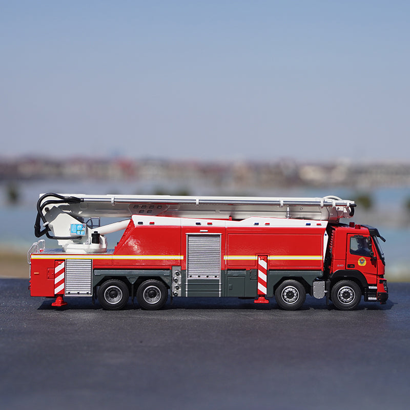 Original factory 1:50 Volvo lift high jet three-phase jet fire truck simulation alloy model China fire rescue gift