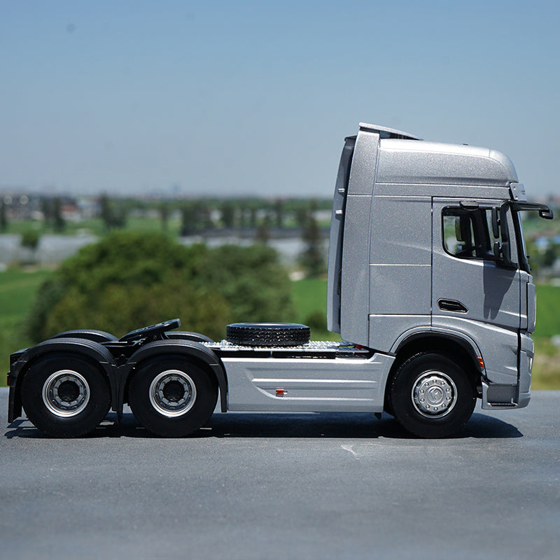 Original factory authentic 1:24 shaanxi SXQC Auto Deron X6000 heavy truck semi-trailer tractor diecast models for gift, collection