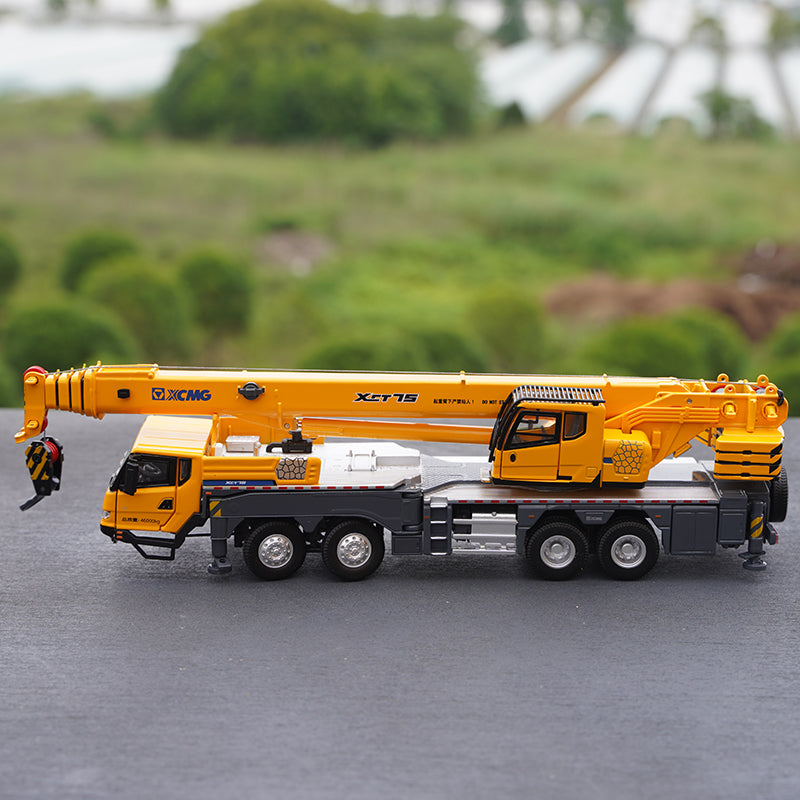 1:50 Xcmg Xct75 75ton Mobile Heavy Crane Metal Truck Model