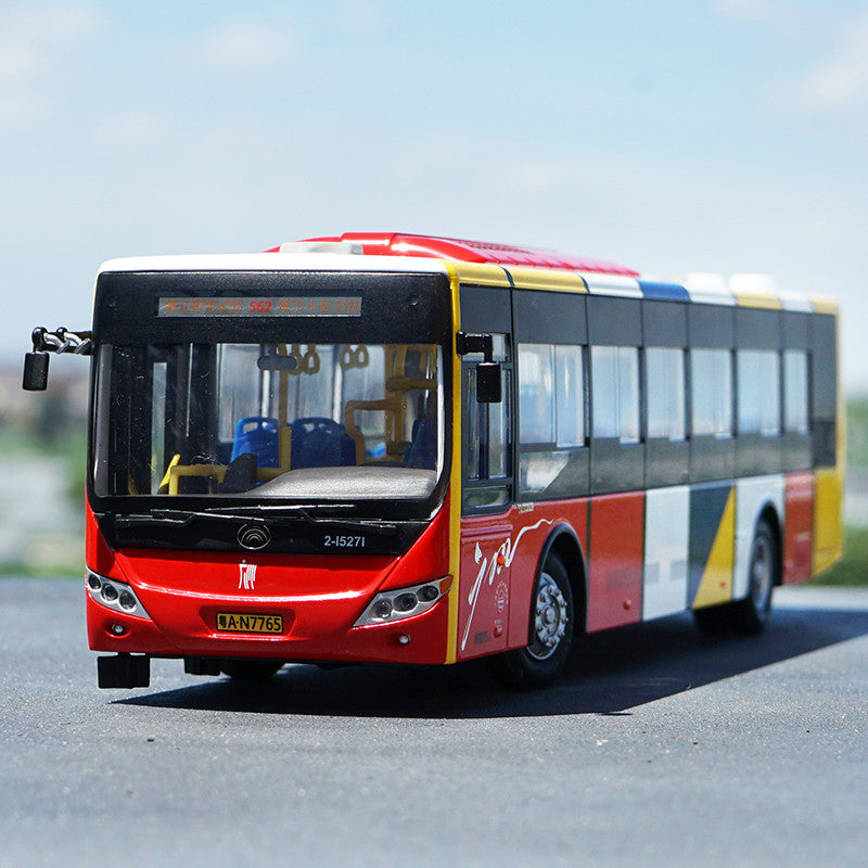 Colorful hot sell 1:42 Yutong ZK6128HG  ZK6125CHEVPG4 diecast bus model with fast shipping