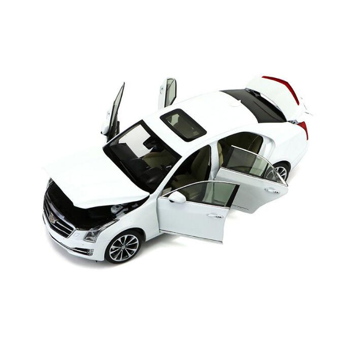 1:18 Cadillac ATS,ATS-L 2016,WHITE diecast models, original models