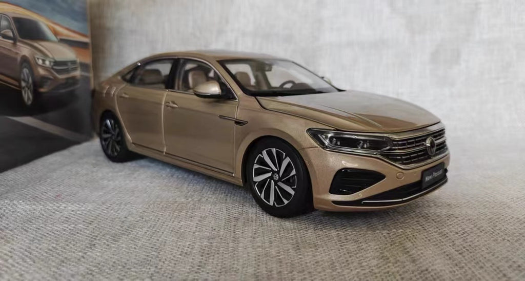 1:18 Volkswagen VW new passat diecast gold scale car model for collect ...