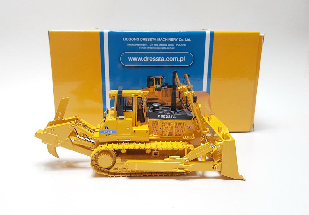 Original Authorized Authentic 1:50 Scale Liugong Dressta TD-40E Engineering Machinery Bulldozer toy metal Model for Christmas gift,collection