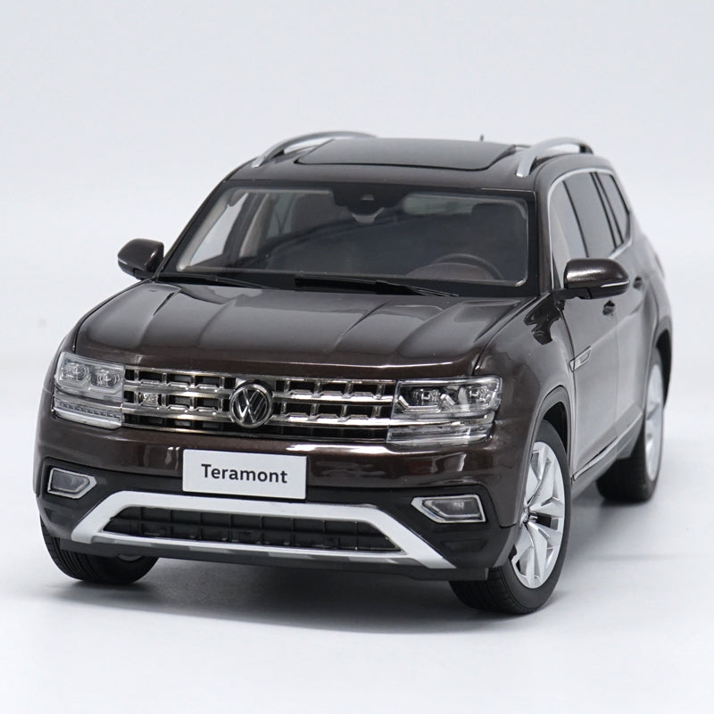 1:18 VOLKSWAGEN TERAMONT 2017 Diecast SUV models