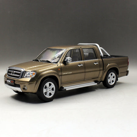 Original Authorized Authentic 1:18 Grand Tiger Universal Sporty Pickup F1 Die Cast pick up toy truck Model for Christmas gift